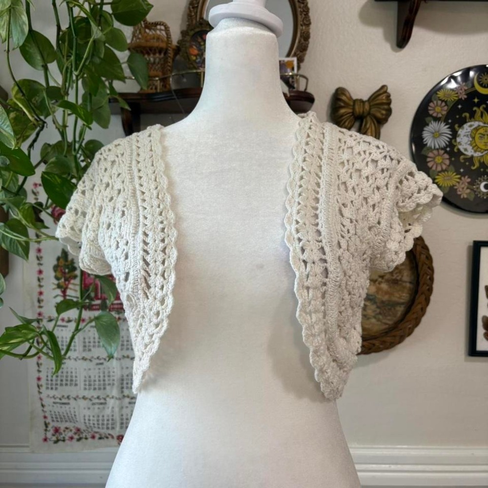 Forever 21 Cream Crochet Knit Bolero Tank Top